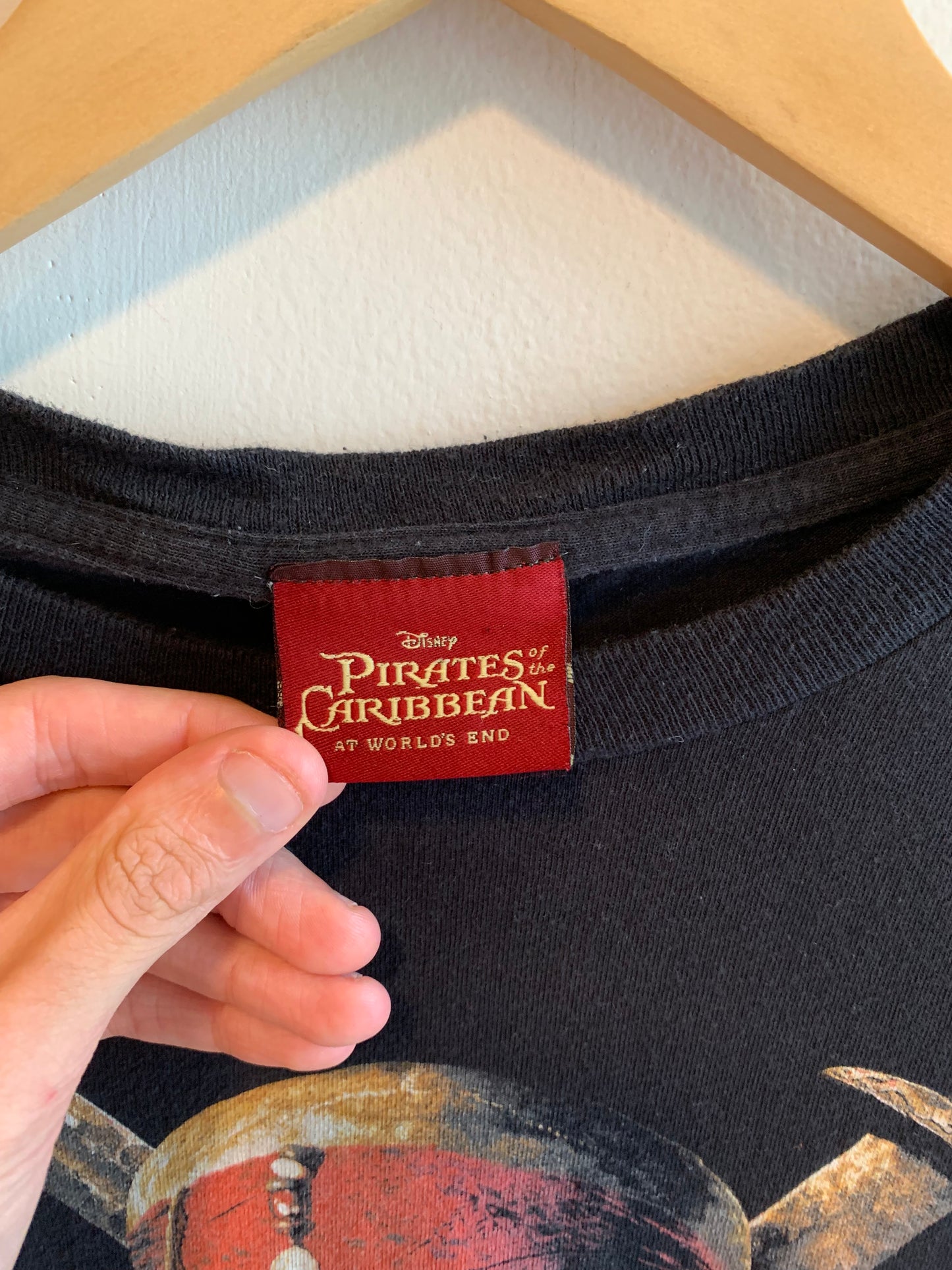 Vintage Pirates Of The Caribbeans Tee
