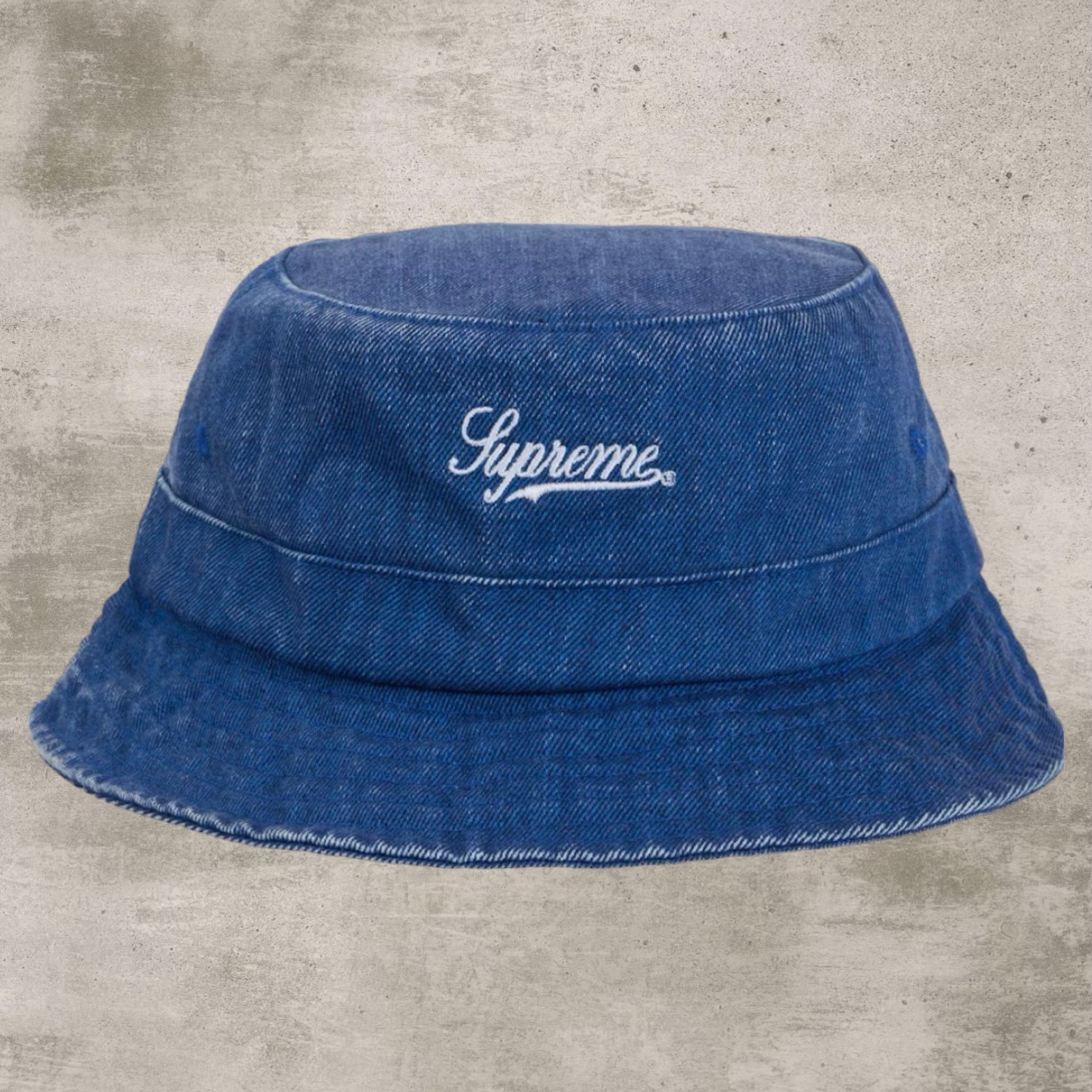 Supreme selling Bucket Hat