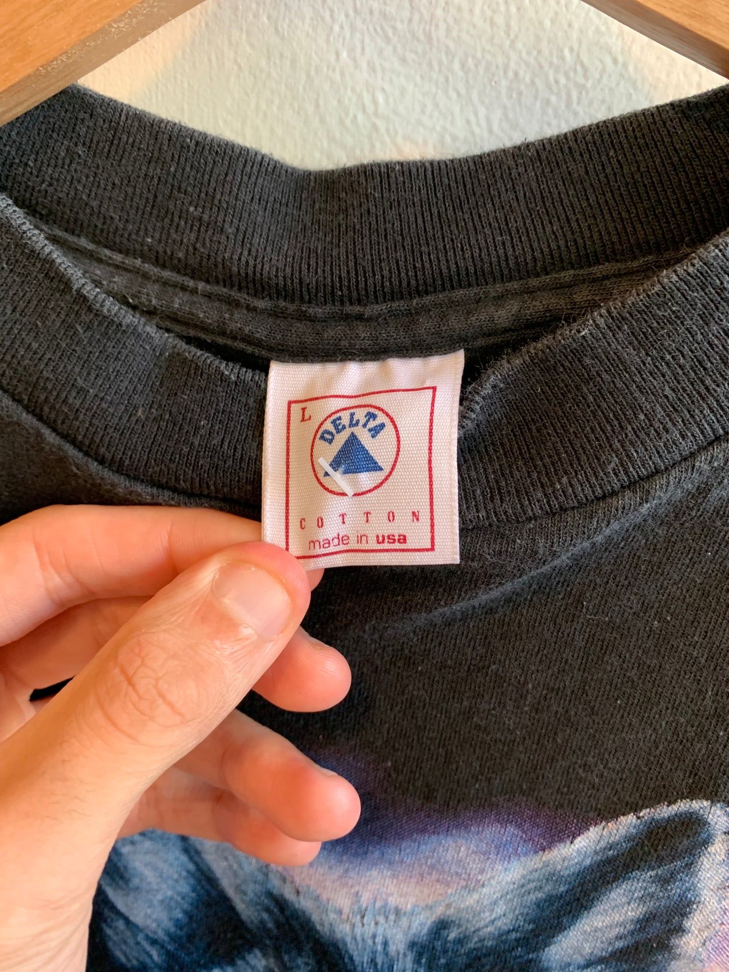 Vintage Wolf Tee