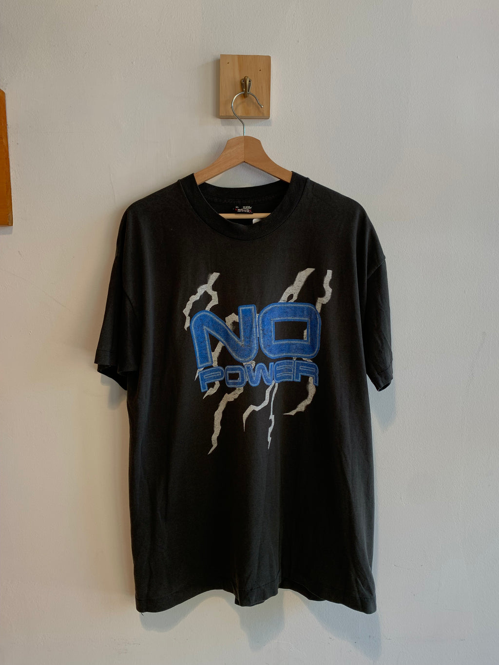 Vintage No Power Graphic Tee