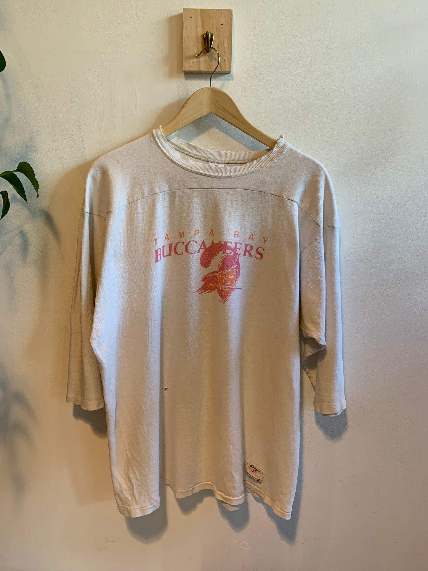 Vintage 80’s Tampa Buccaneers 3/4 Sleeve Shirt