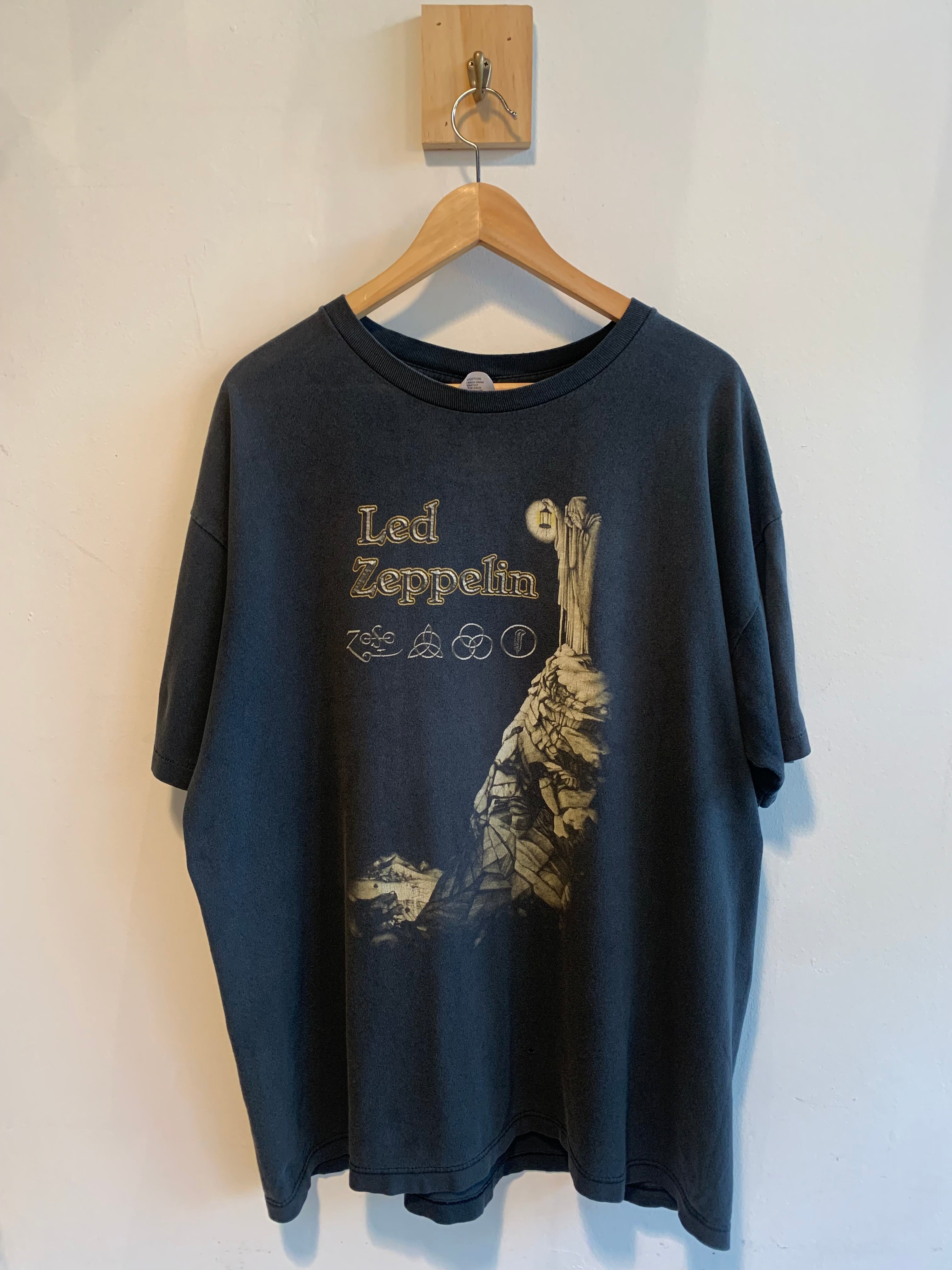 Vintage Led Zeppelin Graphic T-Shirt