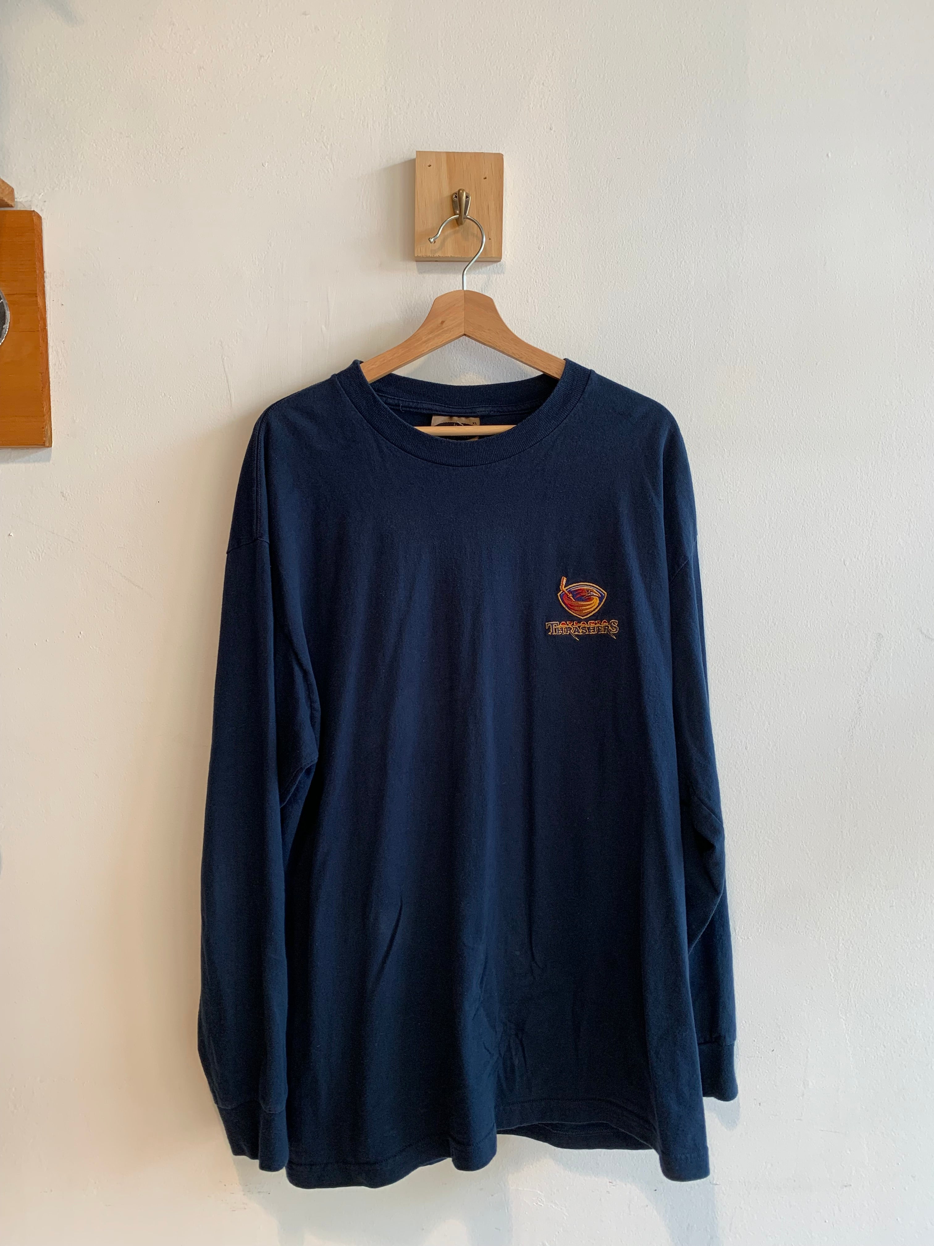 Vintage Atlanta Thrashers Hocky Team Long Sleeve T-Shirt