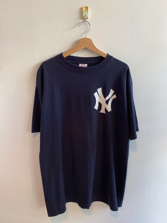 Yankees tee