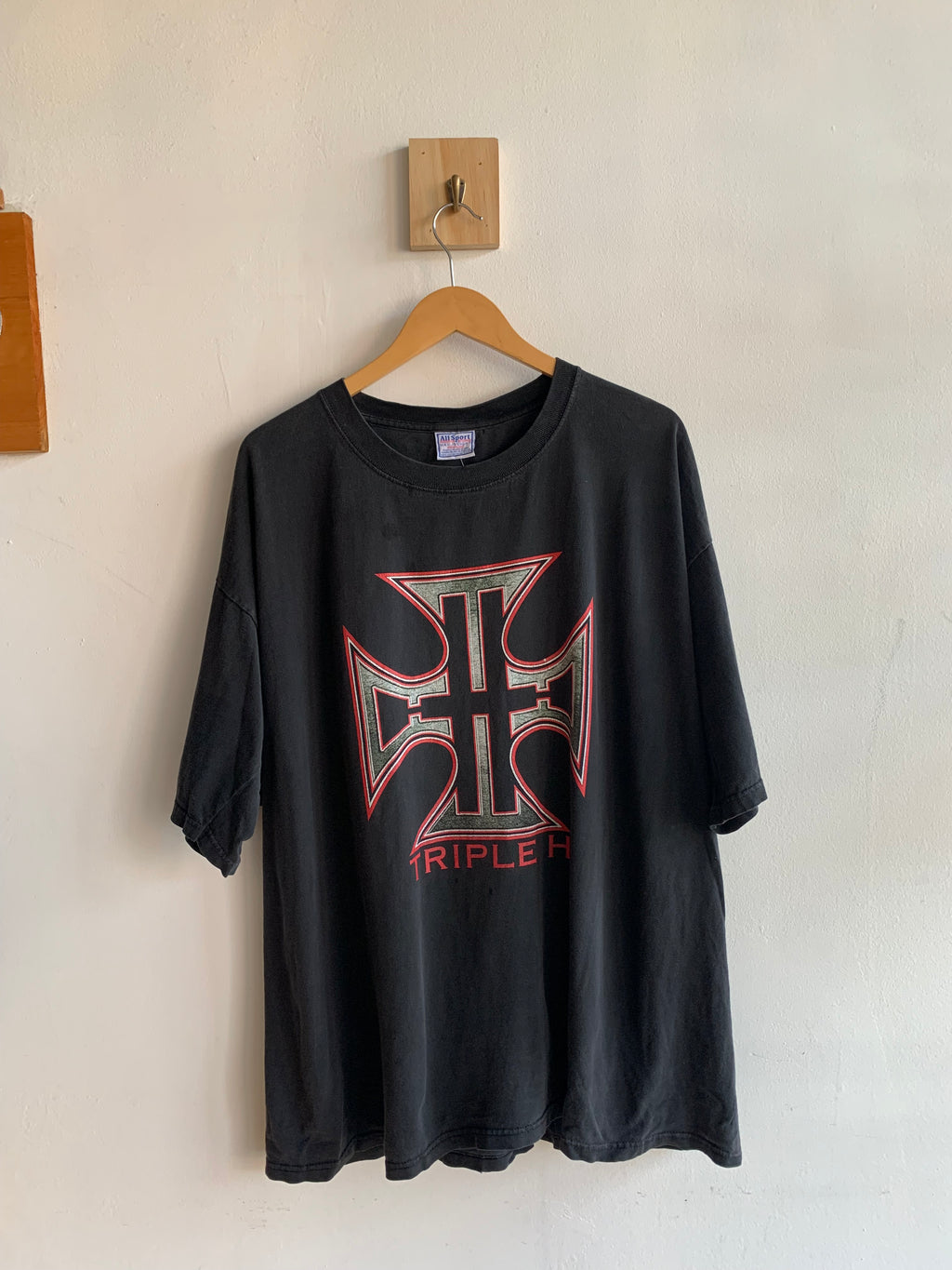 Vintage Triple H Graphics Tee