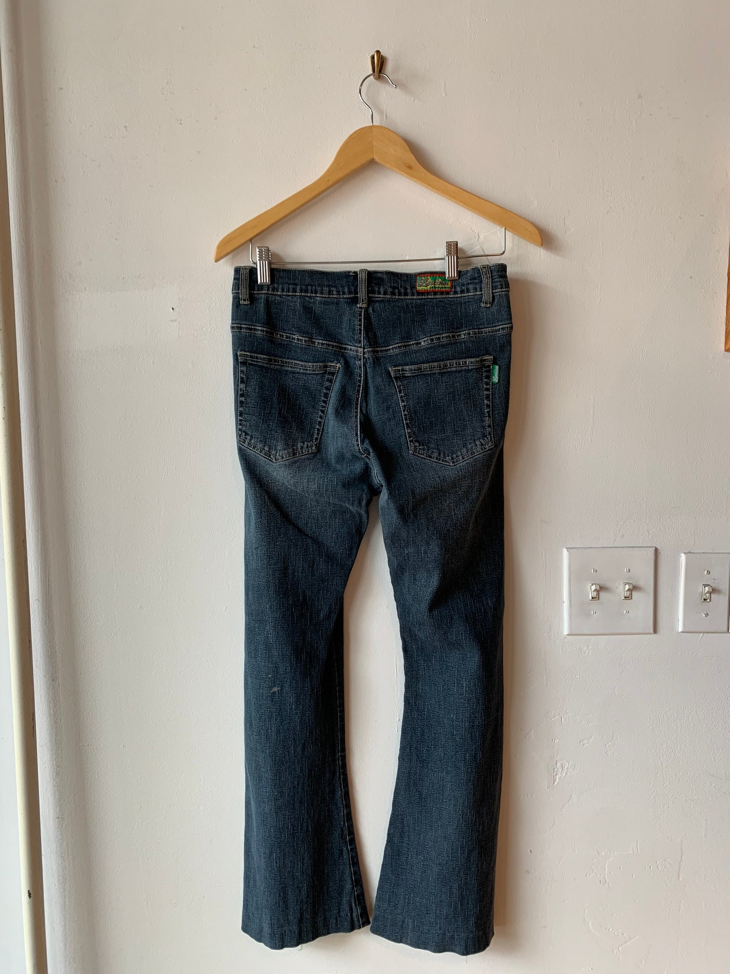 Deadstock Y2K 
Latina jeans