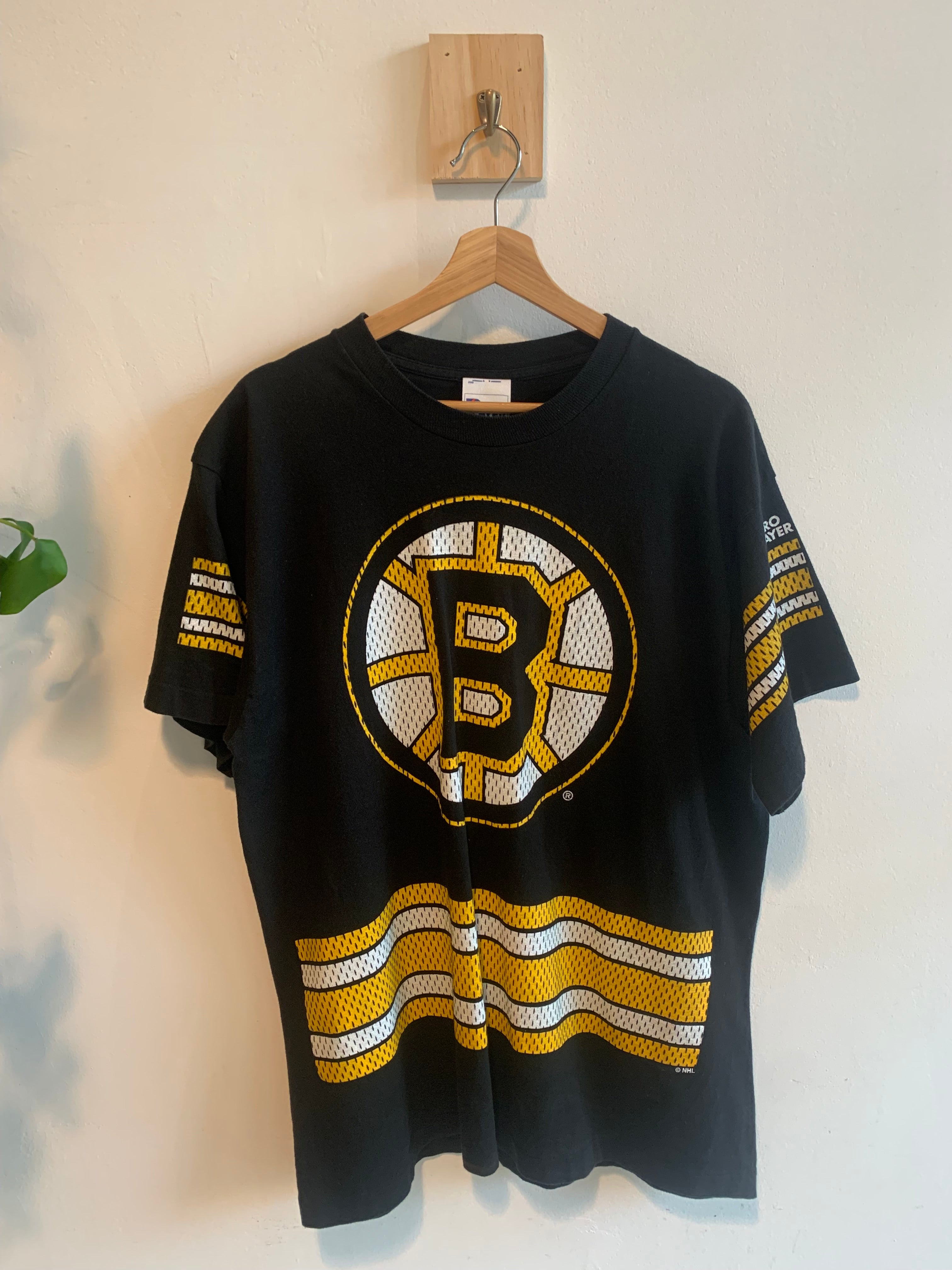Vintage Boston Bruins Team Shirt