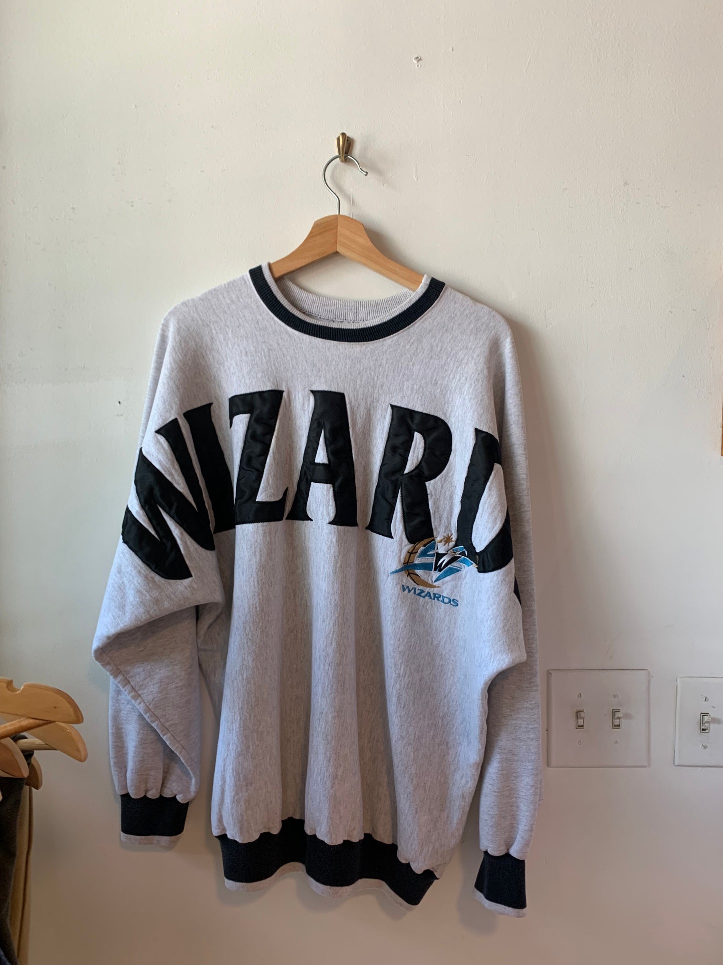 Vintage Washington wizard Crewneck