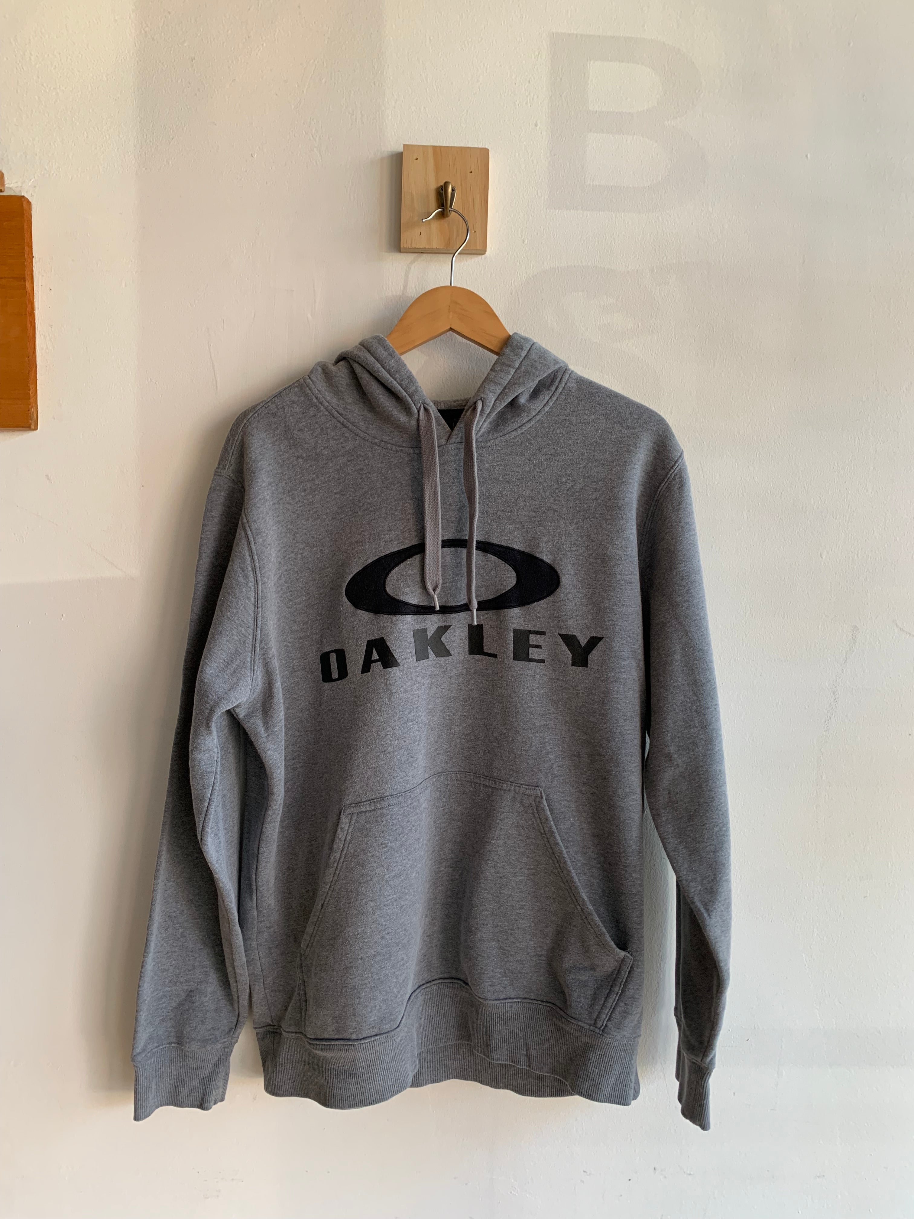 Vintage Oakley Hoodie