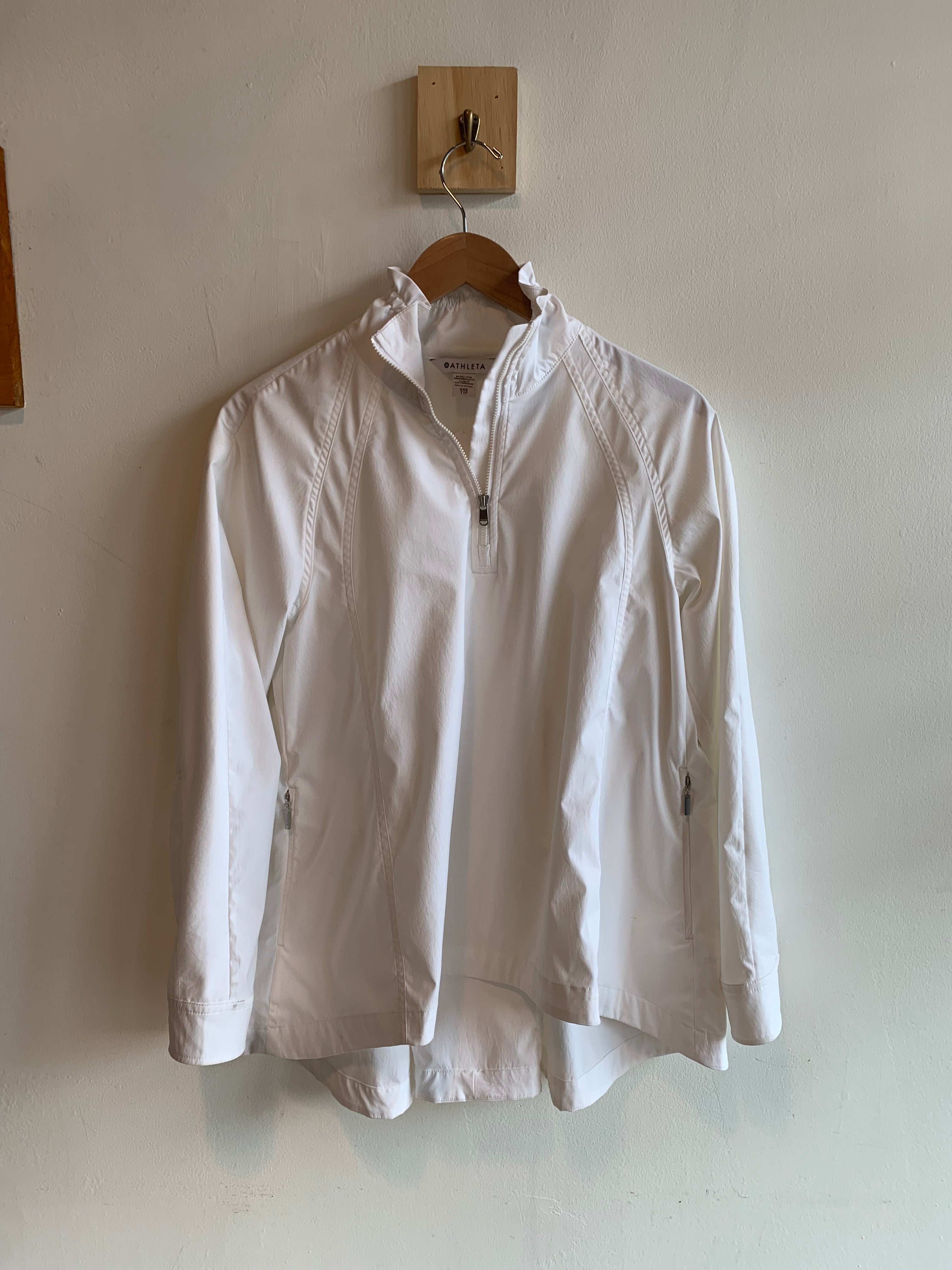 Athleta Poplin Pullover Jacket