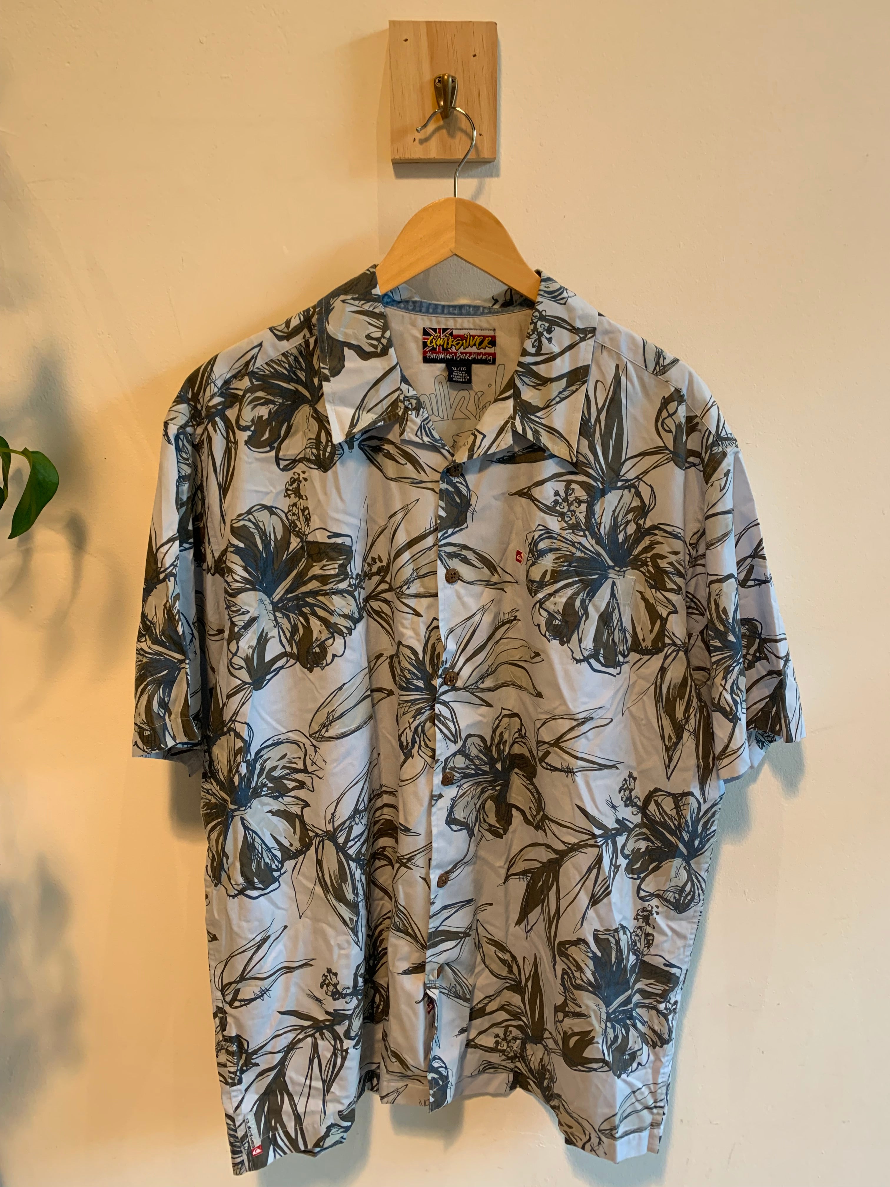 Vintage Quiksilver Button Up