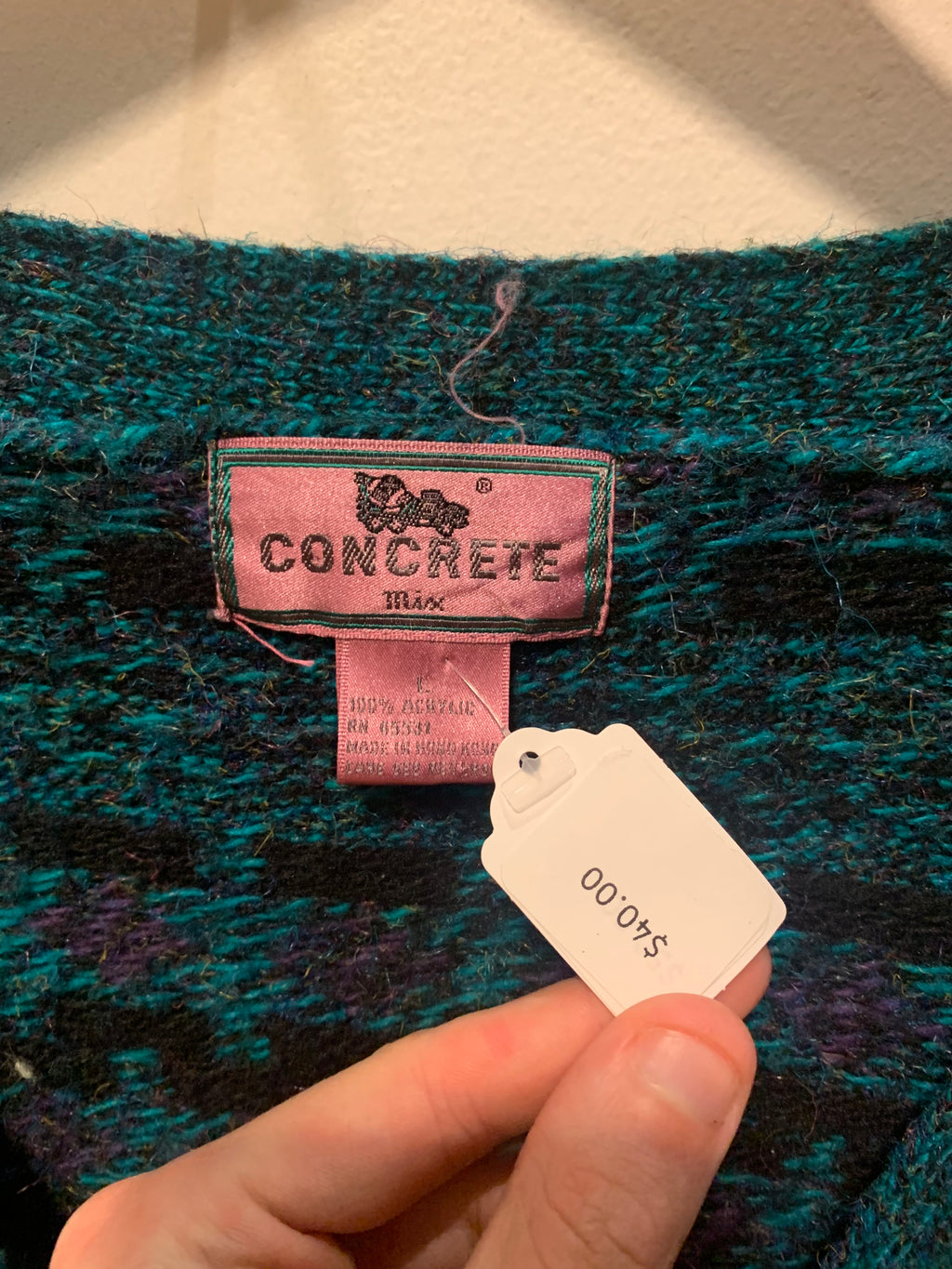 Vintage Concrete Cardagin