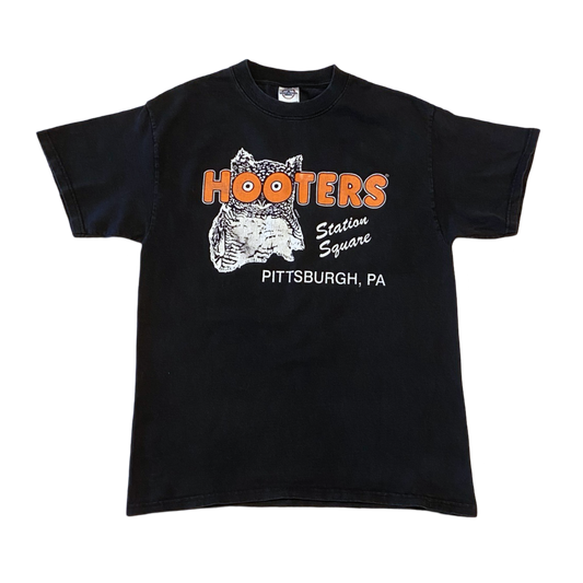 Vintage Hooters Tee