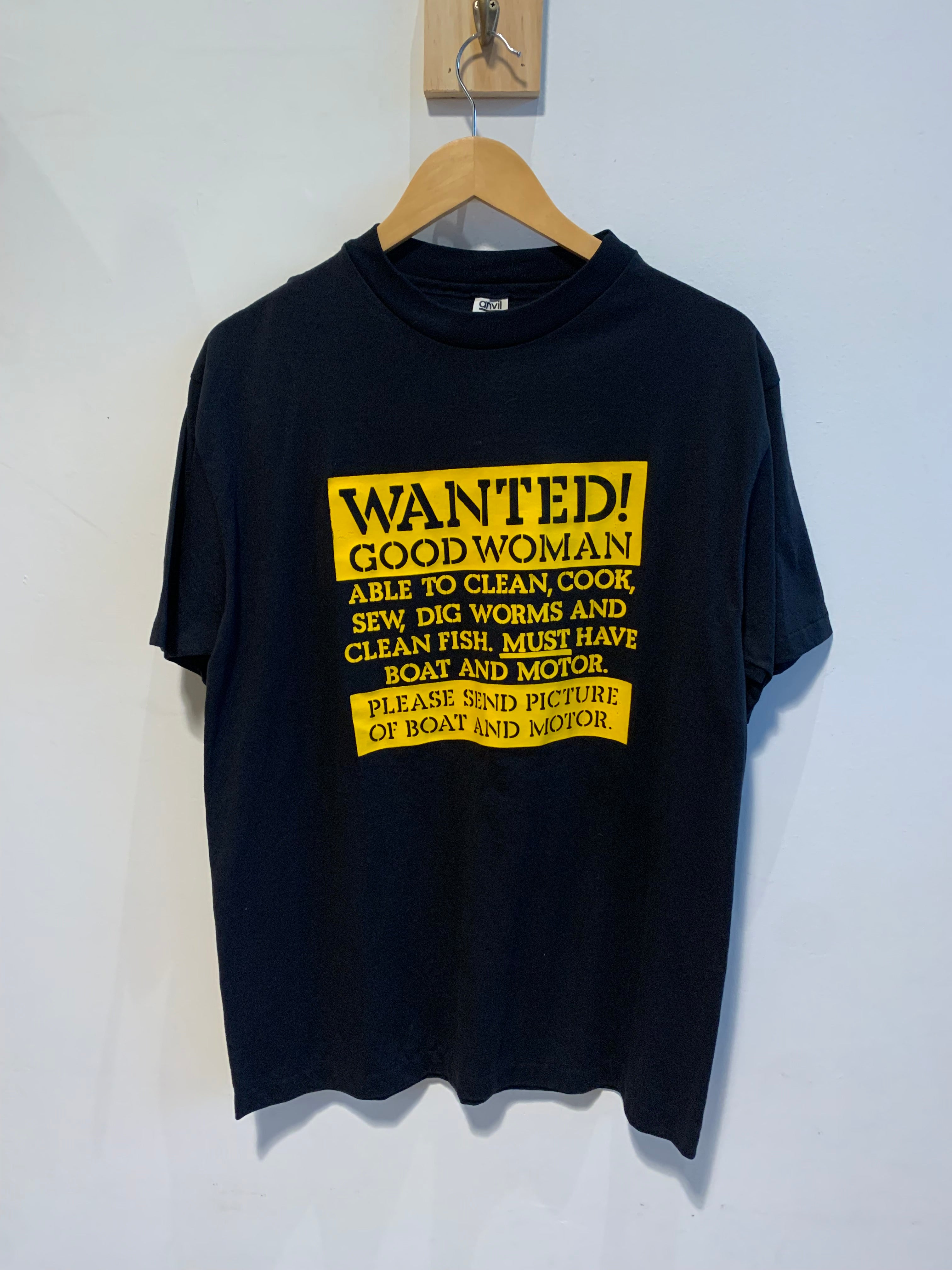 Vintage Wanted Women Tee