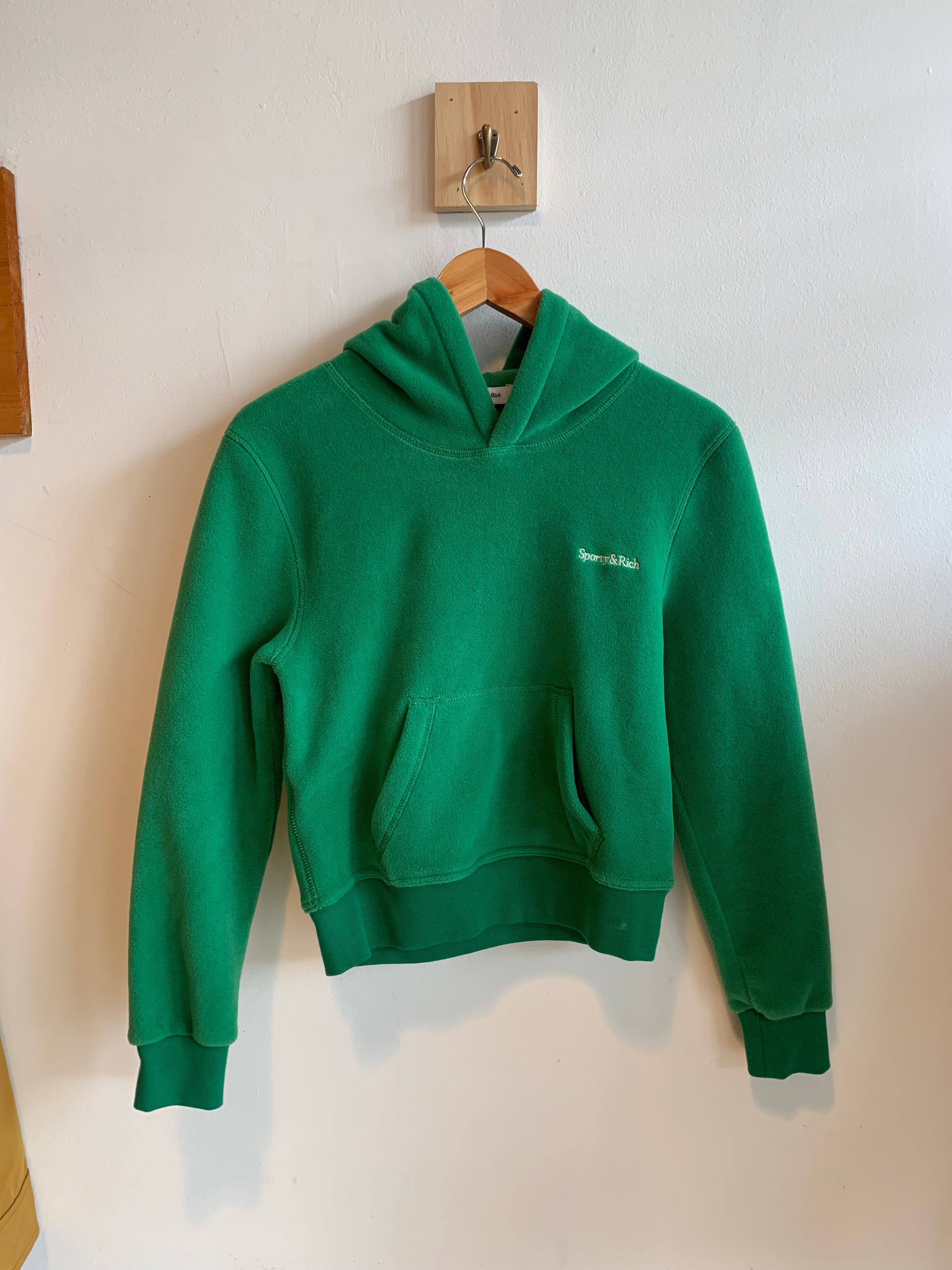 Sporty & Rich Cropped Hoodie