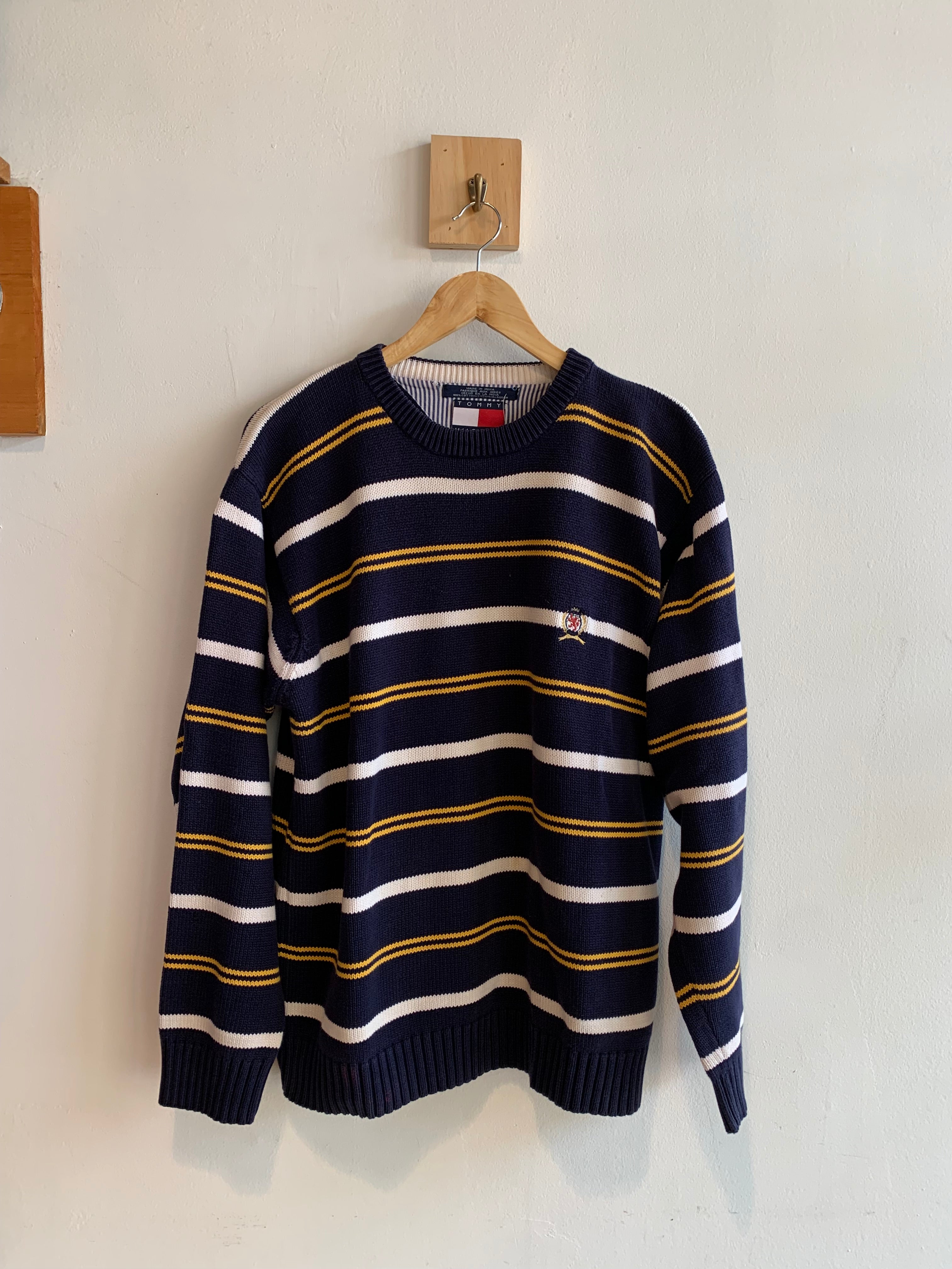 Vintage Tommy Hilfiger Crewneck Sweatshirt
