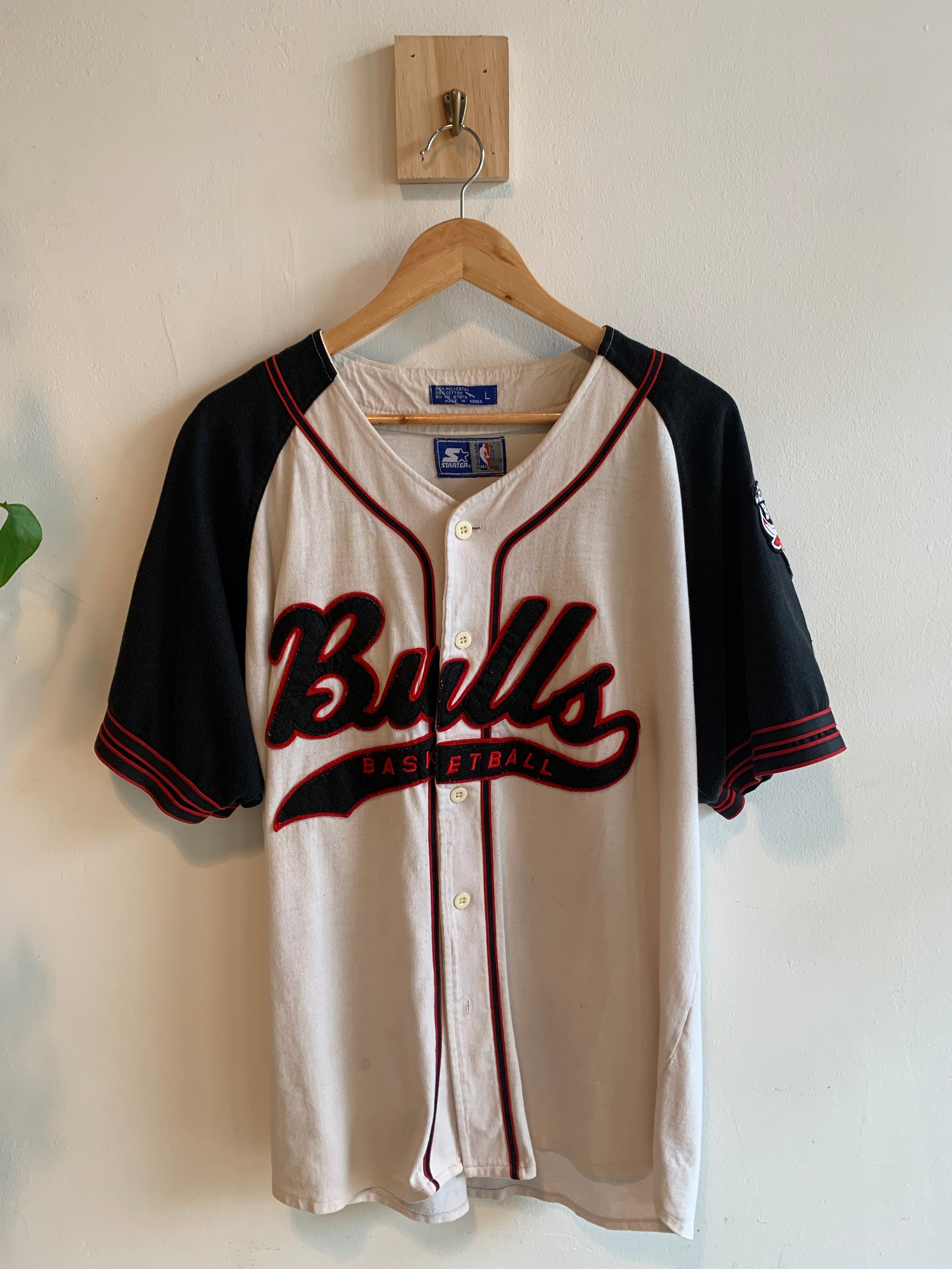 Vintage Bulls Baseball Style Starter Jersey