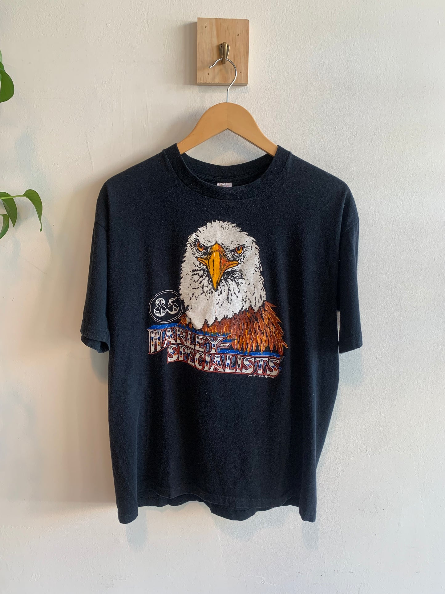 Vintage 85’ Harley Davidson Specialist Tee