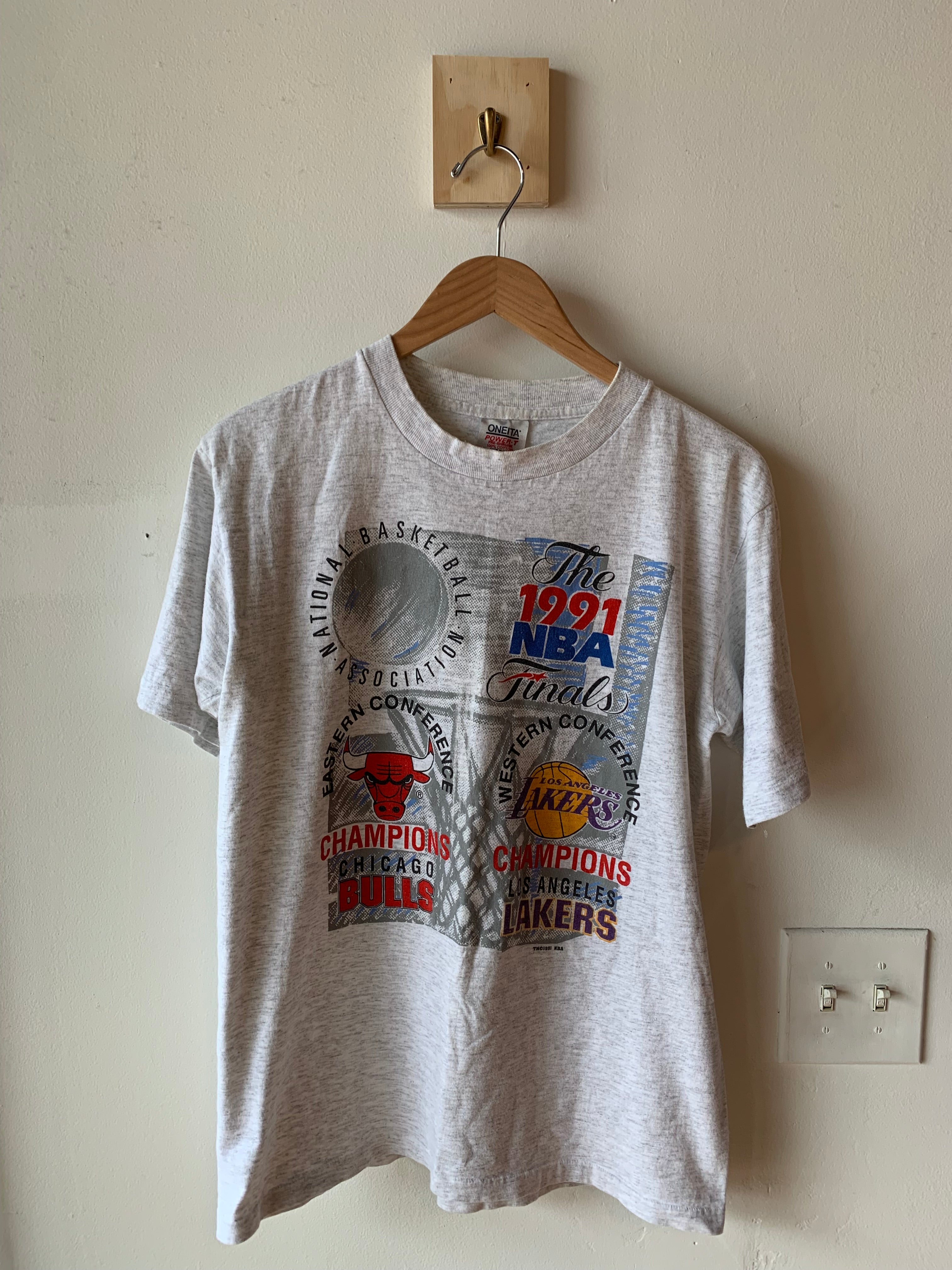 1991 Bulls vs Lakers NBA Finals Tee